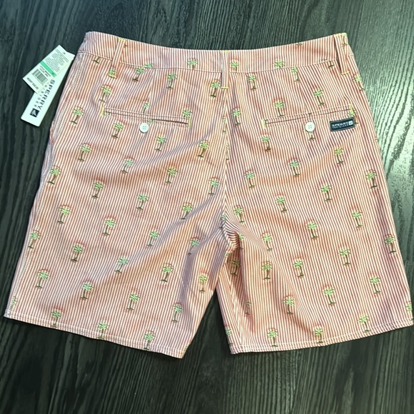 NWT🍍SPERRY SHORTS🍍size 34🍍8” inseam🍍P-1 - Picture 4 of 4